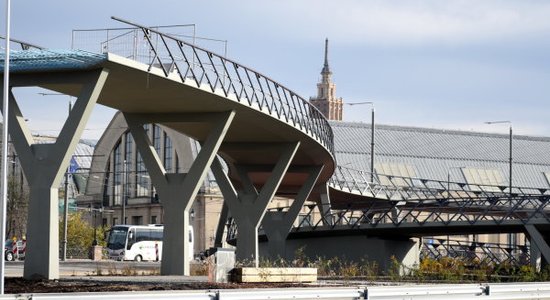 Vispirms bija jābūt tiltam. Ķirsis bažīgs par veloceliņa estakādē ieguldītās ES naudas atmaksāšanu 