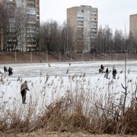 Aizliegs atrasties uz Rīgas ūdenstilpņu ledus