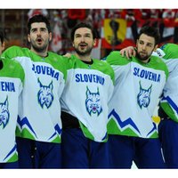 Olimpiskās hokeja kvalifikācijas Minskas un Oslo grupās uzvar favorīti