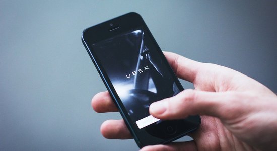 'Uber' slēdz programmēšanas biroju Viļņā