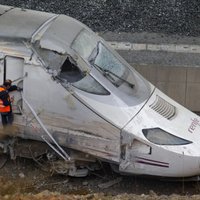 Avarējušā vilciena mašīnists: cilvēku nāves ir uz manas sirdsapziņas