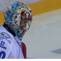 Video: KHL novembra skaistākie atvairītie metieni