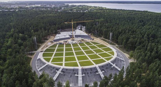 Mežaparka Lielās estrādes pabeigšanai nepieciešamos 23 miljonus Rīgas dome varēs aizņemties Valsts kasē