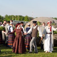 Likteņdārzā atdzims tradīcija svinēt Vasaras saulgriežus