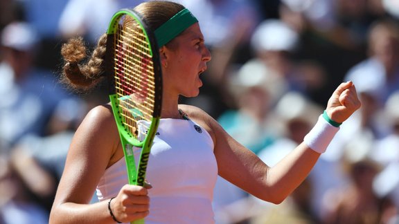 Teniss, French Open fināls: Jeļena Ostapenko - Simona Halepa - 16