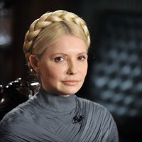 Rietumiem Ukrainas prezidenta ģimeni jāsoda ar sankcijām, aicina Timošenko