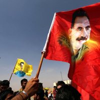 Ieslodzītais kurdu līderis aicina iesaistīties 'visaptverošā pretestības kustībā' pret 'Islāma valsti'