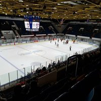 Latvijas U-18 hokeja izlase ar zaudējumu sāk Junioru Izaicinājuma kausa izcīņu