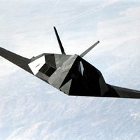 Ķīna jaunās paaudzes iznīcinātāju uzbūvējusi, izpētot notriekto amerikāņu 'F-117'
