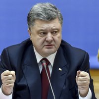 Porošenko plāno Ukrainā rīkot referendumu par pievienošanos NATO
