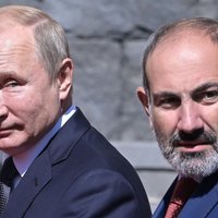 Armēnijā slepeni dubultotas ministru algas