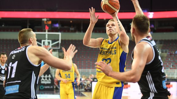 Basketbols, Latvijas basketbola līgas finālsērija, trešā spēle: VEF Rīga - Ventspils