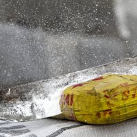 Polijā konfiscē vairāk nekā trīs tonnas kokaīna