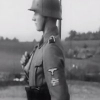 Nacistu mednieks Zurofs ķeras klāt norvēģiem, kas dienēja SS divīzijā 'Wiking'