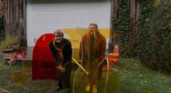 Ziedoņa muzejā atklāta izstāde 'Fragmenti, kas palīdz dzīvot. Imka un Ojka'