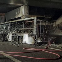 Itālijā traģiski avarē skolēnu autobuss