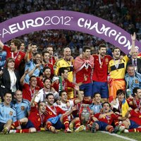 Rīkot 2020.gada Eiropas futbola čempionāta spēles vēlas 32 valstis