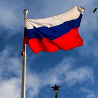 Krievijas komiķis pamet valsti bažās par policijas izmeklēšanu