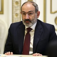 Uz robežas ar Azerbaidžānu izveidojusies krīzes situācija, brīdina Pašinjans