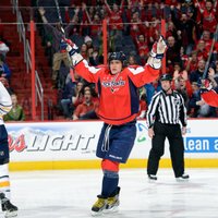 ВИДЕО: Овечкин — 6-й в истории НХЛ, 6 раз забросивший 50 шайб за сезон