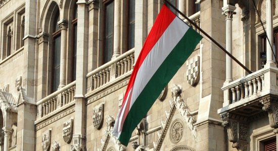 Президент Венгрии подала в отставку из-за скандала