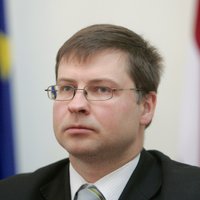 Dombrovskis gatavs diskutēt par Liepājas parādu norakstīšanu 'Metalurga' bankrota gadījumā