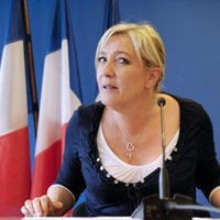 ЕП лишил неприкосновенности националистку Марин Ле Пен