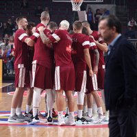Latvijas basketbola izlasei pagaidām neplāno piesaistīt naturalizētu spēlētāju