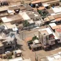 Jauns video: Mīklainie dronu uzbrukumi Sudānā