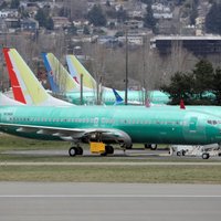 ФОТО: Boeing разместила непоставленные самолеты на парковке для машин