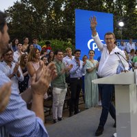 Spāniju pēc vēlēšanām pārņēmusi politiskā neskaidrība