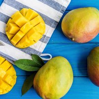 Идеальный десерт для худеющих: мороженное из манго и йогурта
