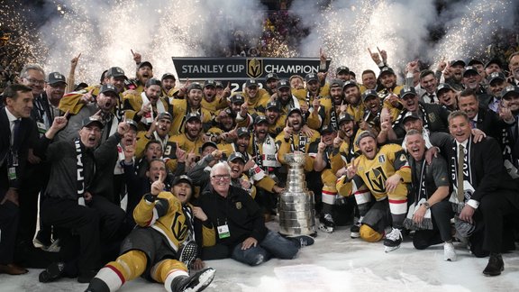 Vegasas "Golden Knights" triumfē Stenlija kausā, NHL, hokejs