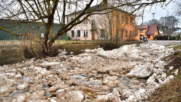 Pirmdiena plūdu skartajā Jēkabpilī - 28