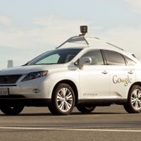 'Google' bezpilota auto nobraucis pusmiljonu kilometru bez starpgadījumiem