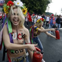 Die Welt: Зачем протестуют активистки Femen?