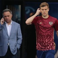 Сборная России на Евро-2016 в мемах и интервью с Мутко