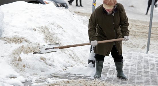 16 февраля в Резекне разом уволят дворников