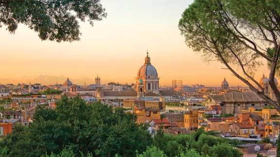 Roma panorāmas skats saulriets