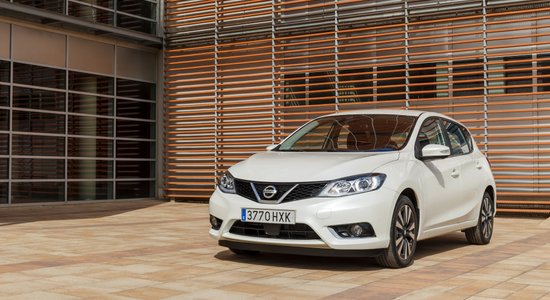 'Nissan' prezentēs savu jaunāko spēkratu klāstu izstādē 'Auto 2015'