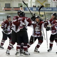 'Rīgas' hokejisti pagarinājumā izrauj uzvaru
