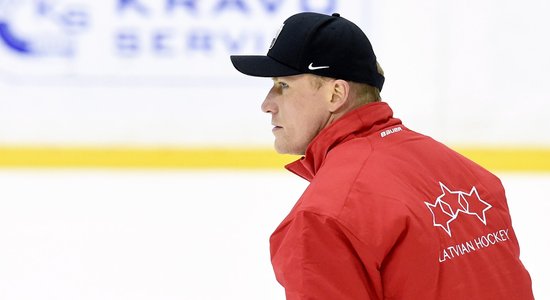 Latvijas hokeja izlasei beidzot pievienojas treneris Ābols