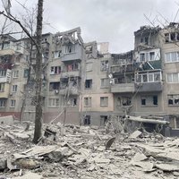 Обстрел Славянска: ракета попала в пятиэтажный дом, среди погибших — двухлетний ребенок