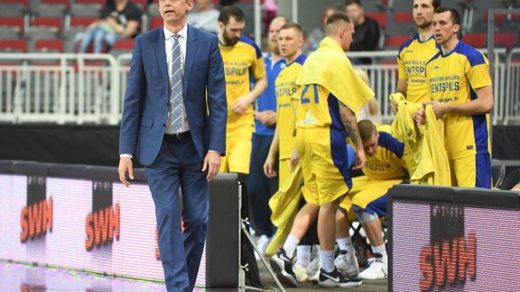 Basketbols, Latvijas basketbola līgas finālsērija, trešā spēle: VEF Rīga - Ventspils