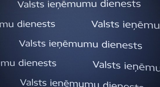 Латвия вопреки коронакризису введет минимальные социальные взносы