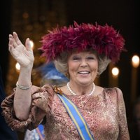 Nīderlandes karaliene svin valdīšanas 30. gadadienu