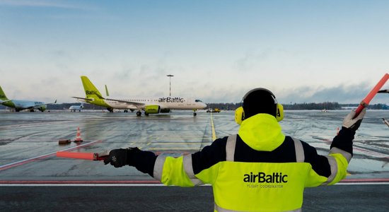 "Fitch" piešķīrusi "airBaltic" emitētajām obligācijām "B" reitingu