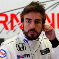 Alonso uz vienu sezonu pagarina līgumu ar 'McLaren' komandu