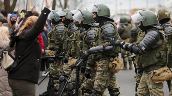 Protesti Minskā, 01.11.2020. - 4