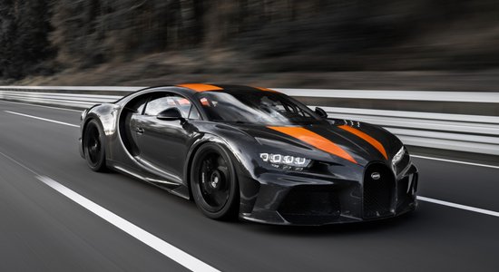 'Bugatti' atgūst visātrākā superauto titulu, paātrinoties līdz nepilniem 500 km/h